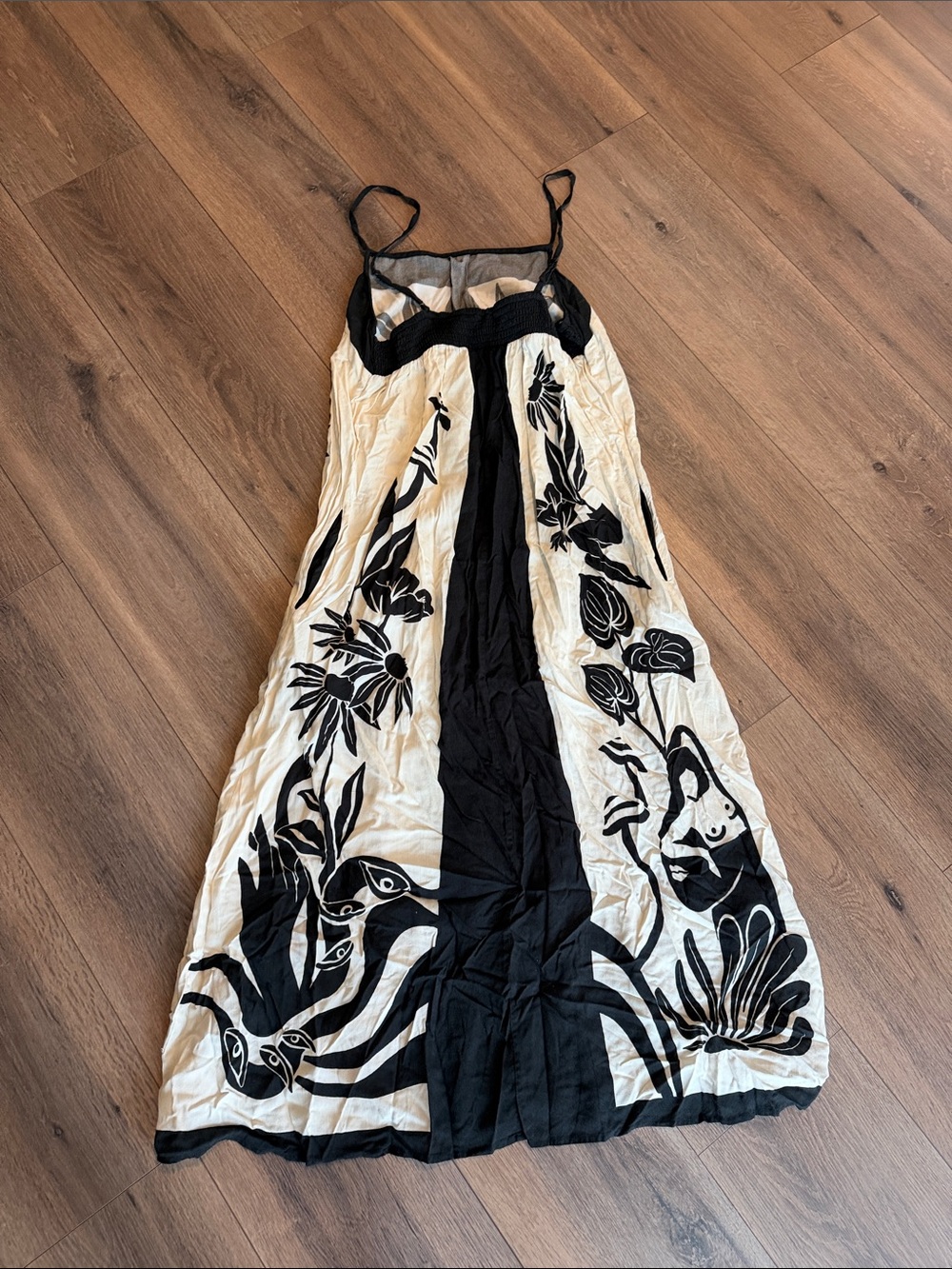FARM Rio Sleeveless Square Neck Midi Dress - Picture 7 of 8